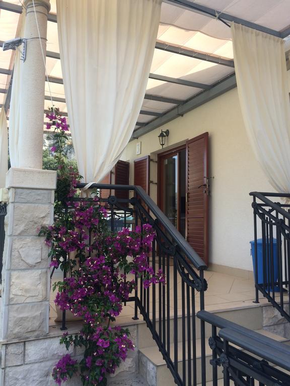 Apartments Fig&Olive Затон Екстер'єр фото